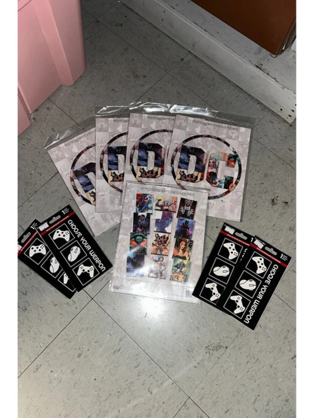 Set of 5 12 poster dc books & 4 gaming decals